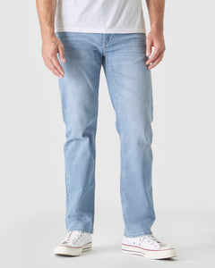 True ClassicLight Indigo Wash Straight Authentic Stretch Jeans