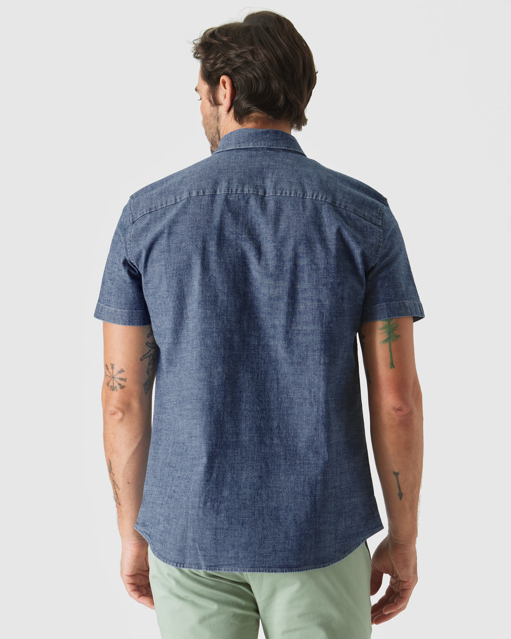 Medium Indigo Wash Short Sleeve Stretch Chambray Shirt