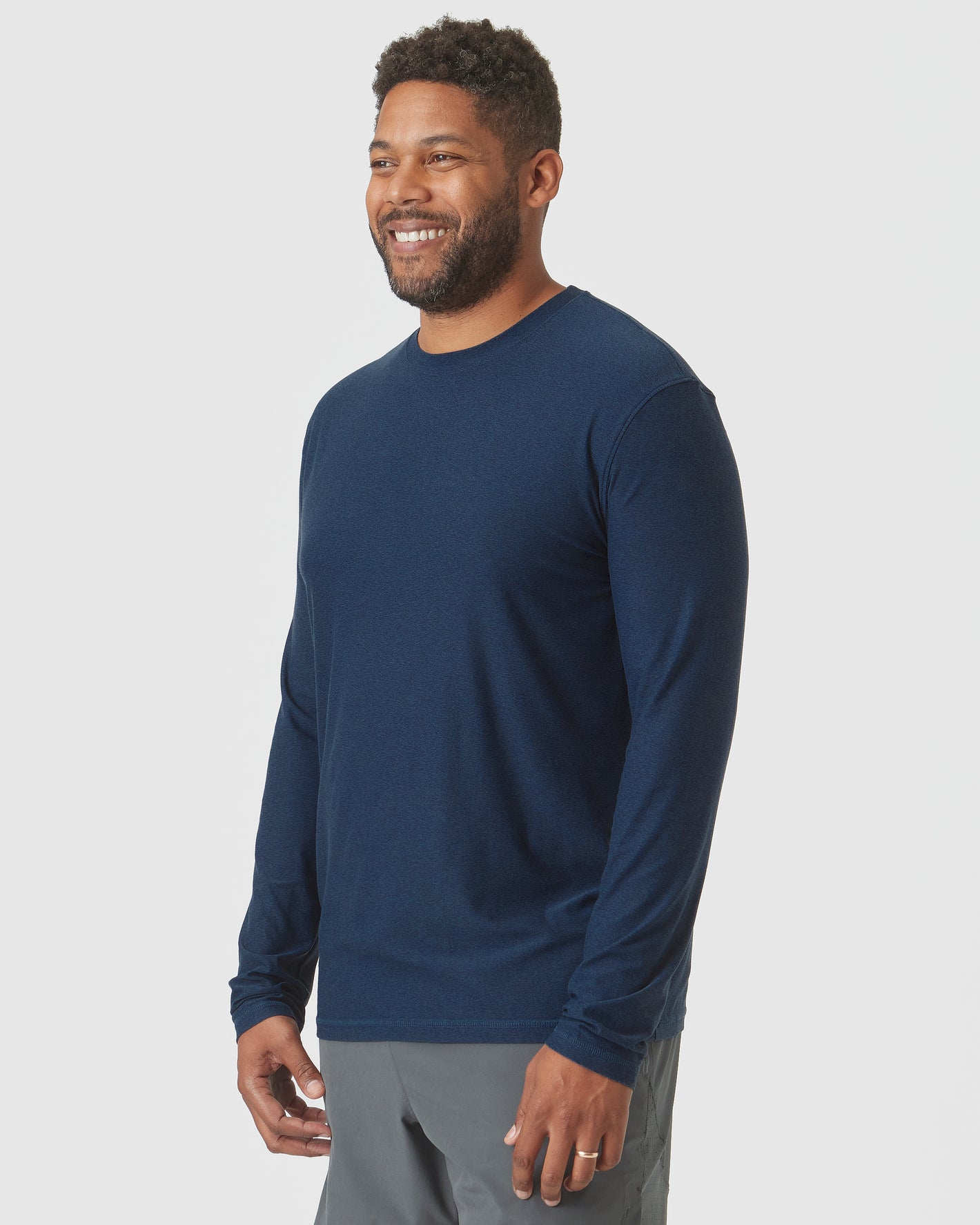 Active Longsleeve-Shirt mit Rundhalsausschnitt in Tiefseeblauem Heather