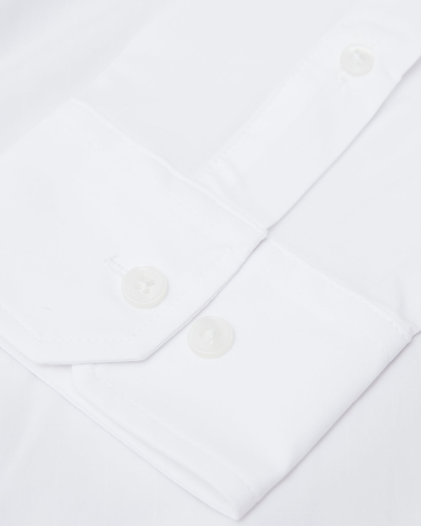 White Performance Lightweight Dress Shirt | White Performance Lightweight Dress Shirt | True Classic White Performance Lightweight Dress Shirt | White Performance Lightweight Dress Shirt | True Classic