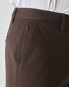 Pantalón chino de sarga recto roble oscuro