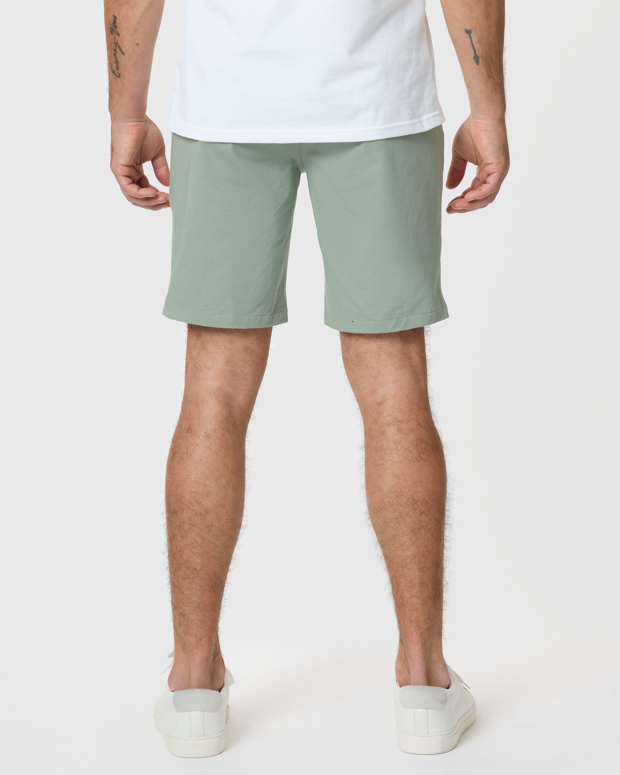 9" Meadow Classic Twill Shorts