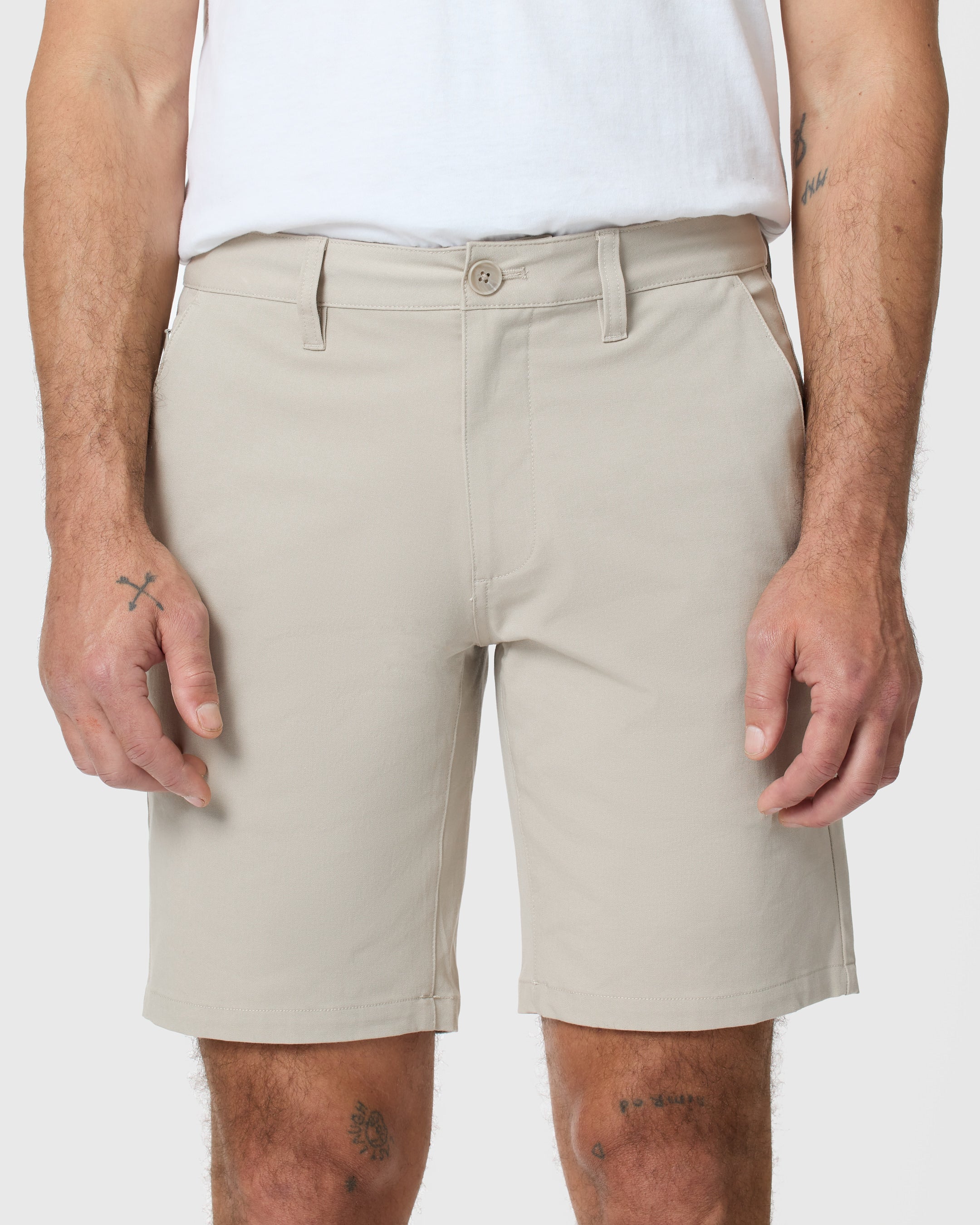 9" Sandstone Classic Twill Shorts