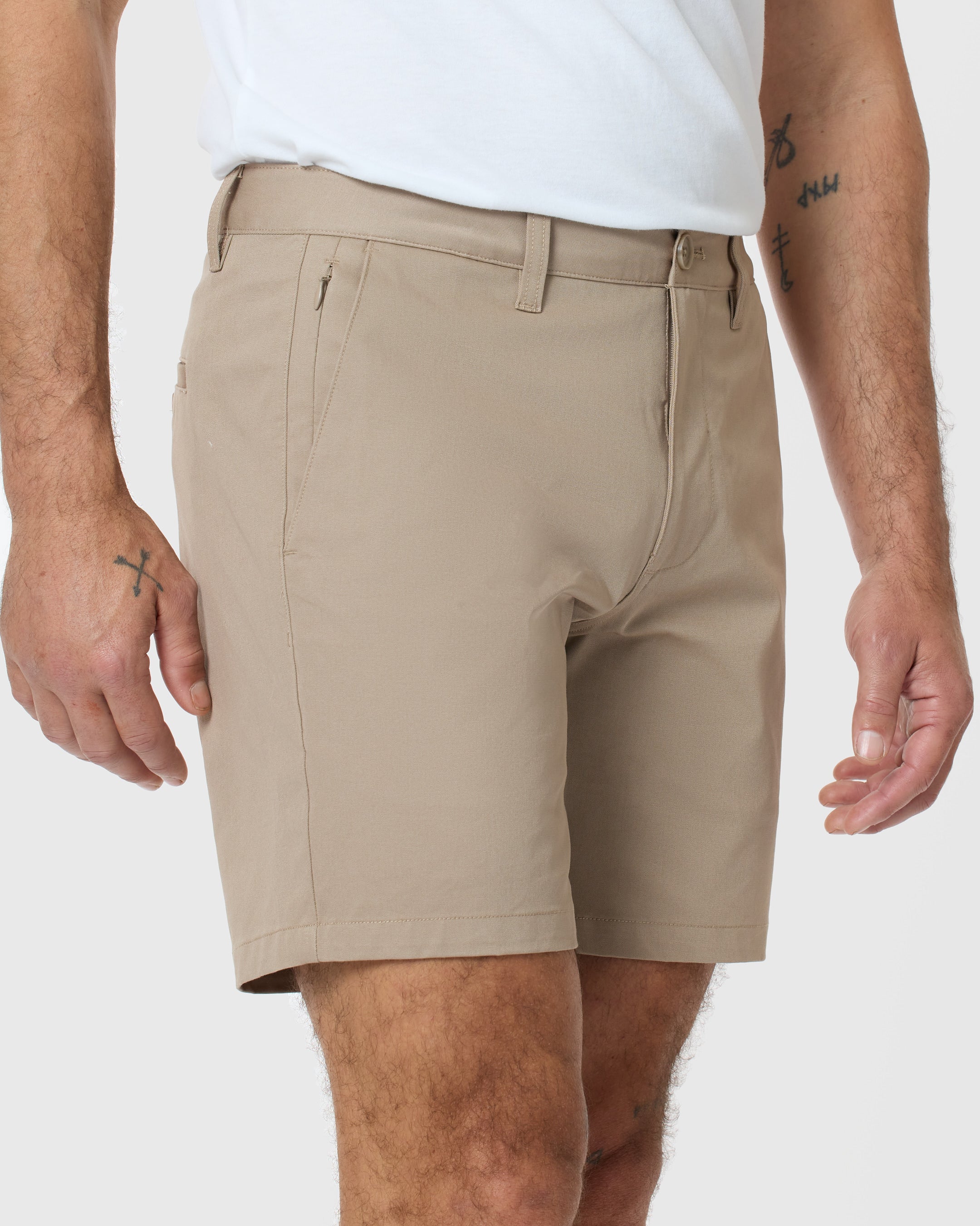 7" Khaki Classic Twill Shorts