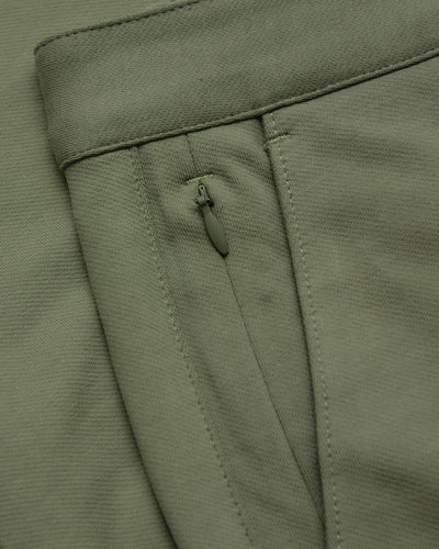 9" Classic Chino Shorts - Military Green