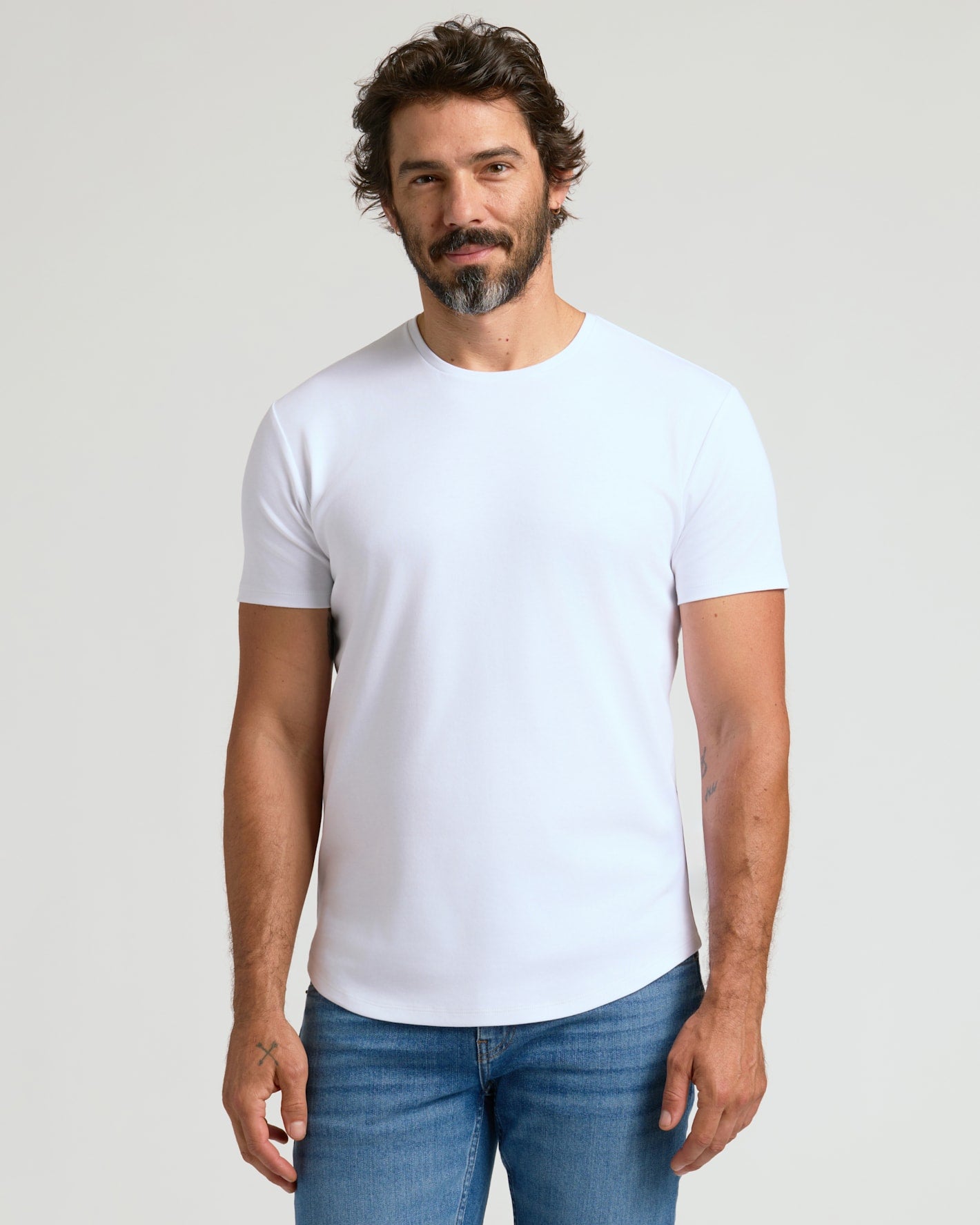Pima Cotton Blend Curved Hem Crew 4-Pack | True Classic