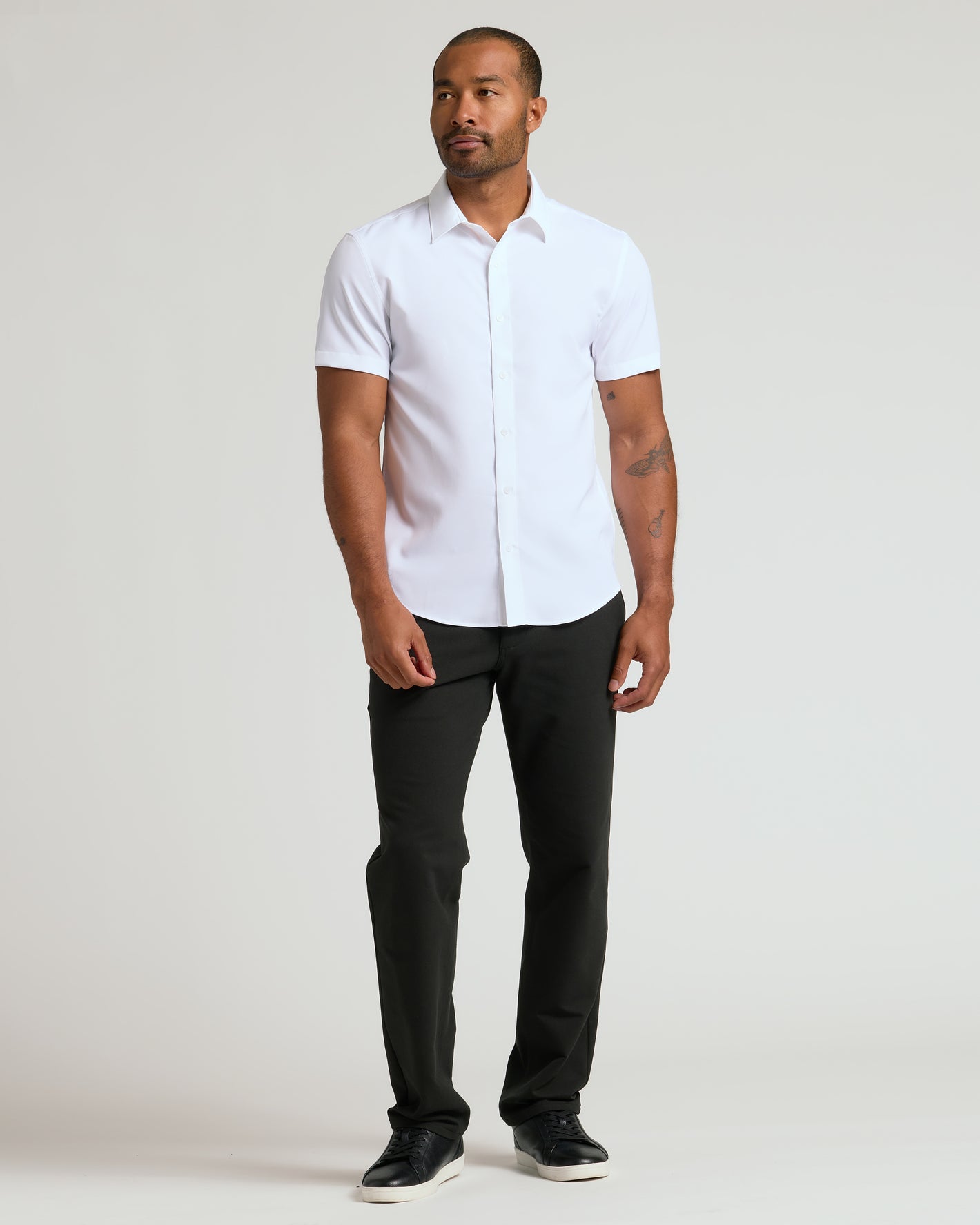 White Short Sleeve Performance Dress Shirt | White Short Sleeve Performance Dress Shirt | True Classic White Short Sleeve Performance Dress Shirt | White Short Sleeve Performance Dress Shirt | True Classic