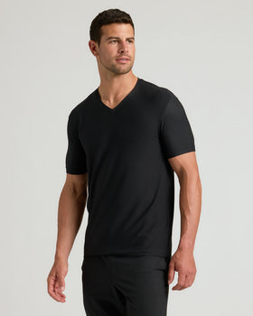 Black Active V-Neck 3-Pack worn by stubbled male model.