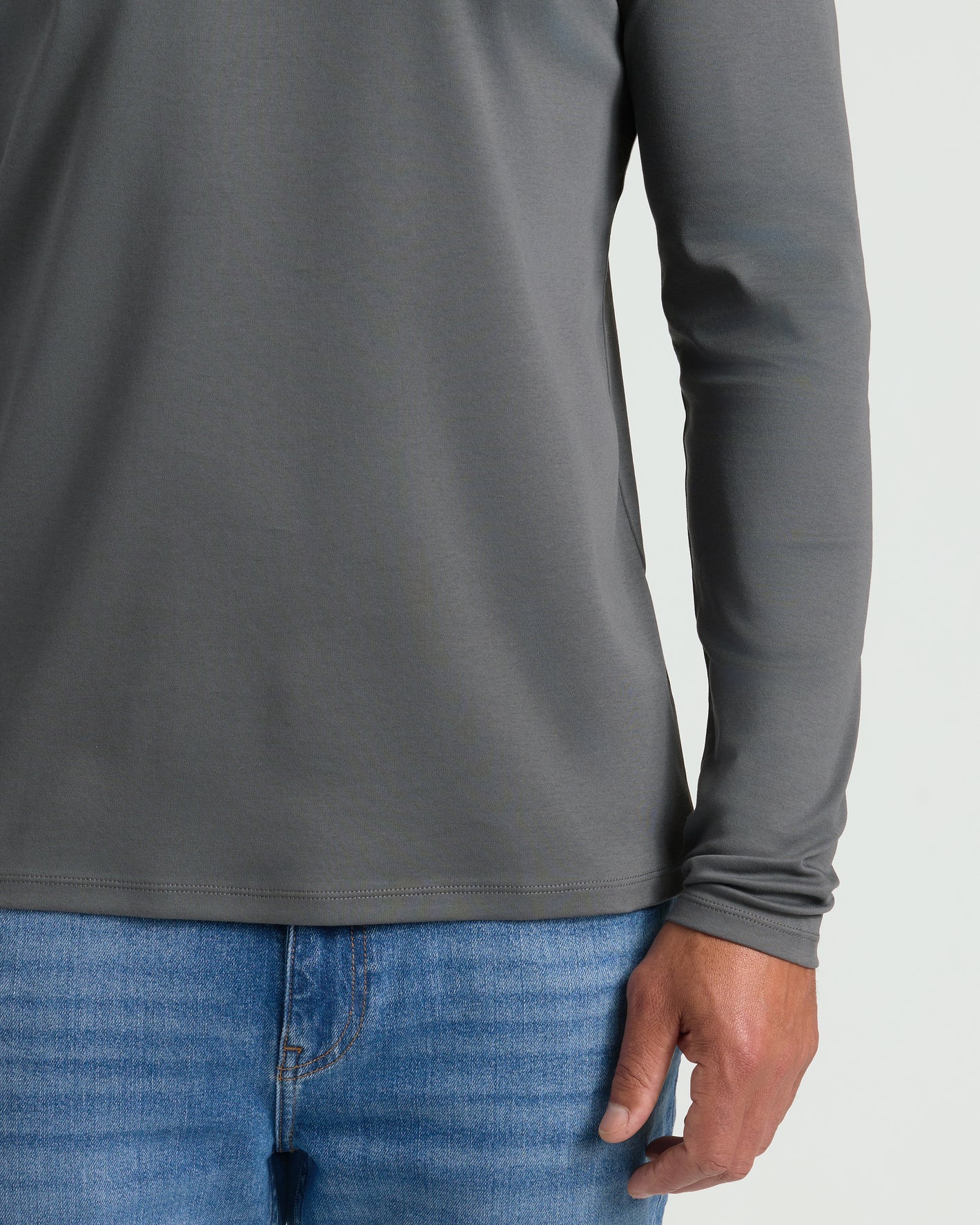 Black & Carbon Premium Pima Long Sleeve Crew 2-Pack, showcasing slate-gray shirt fit.