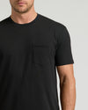 T-Shirt mit Rundhalsausschnitt und Tasche in Schwarz
