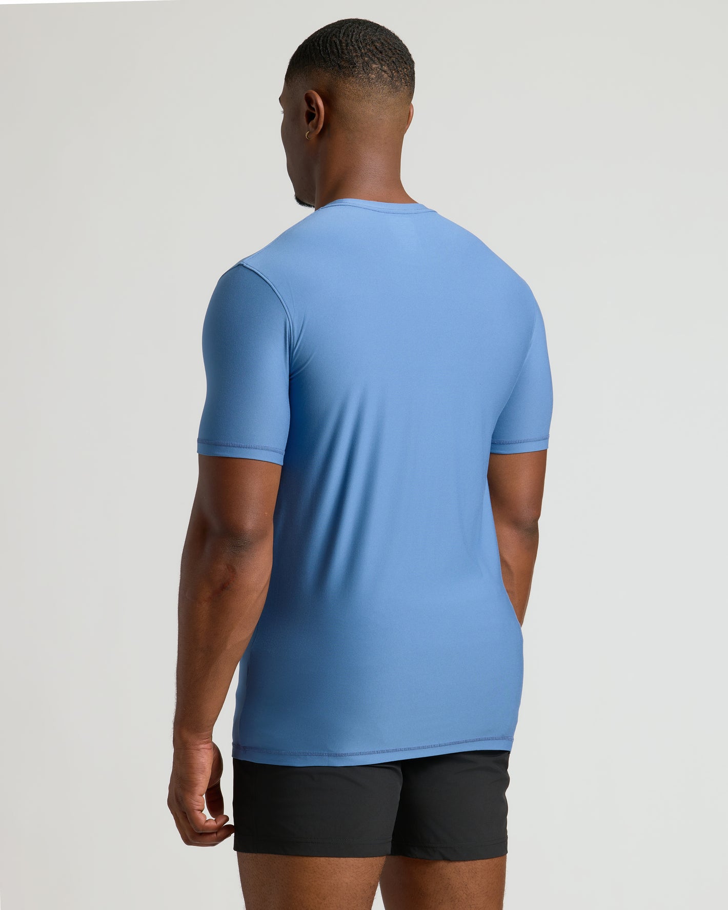 Azul Tall Active Crew Neck 2.0 back view, man in athletic shorts.