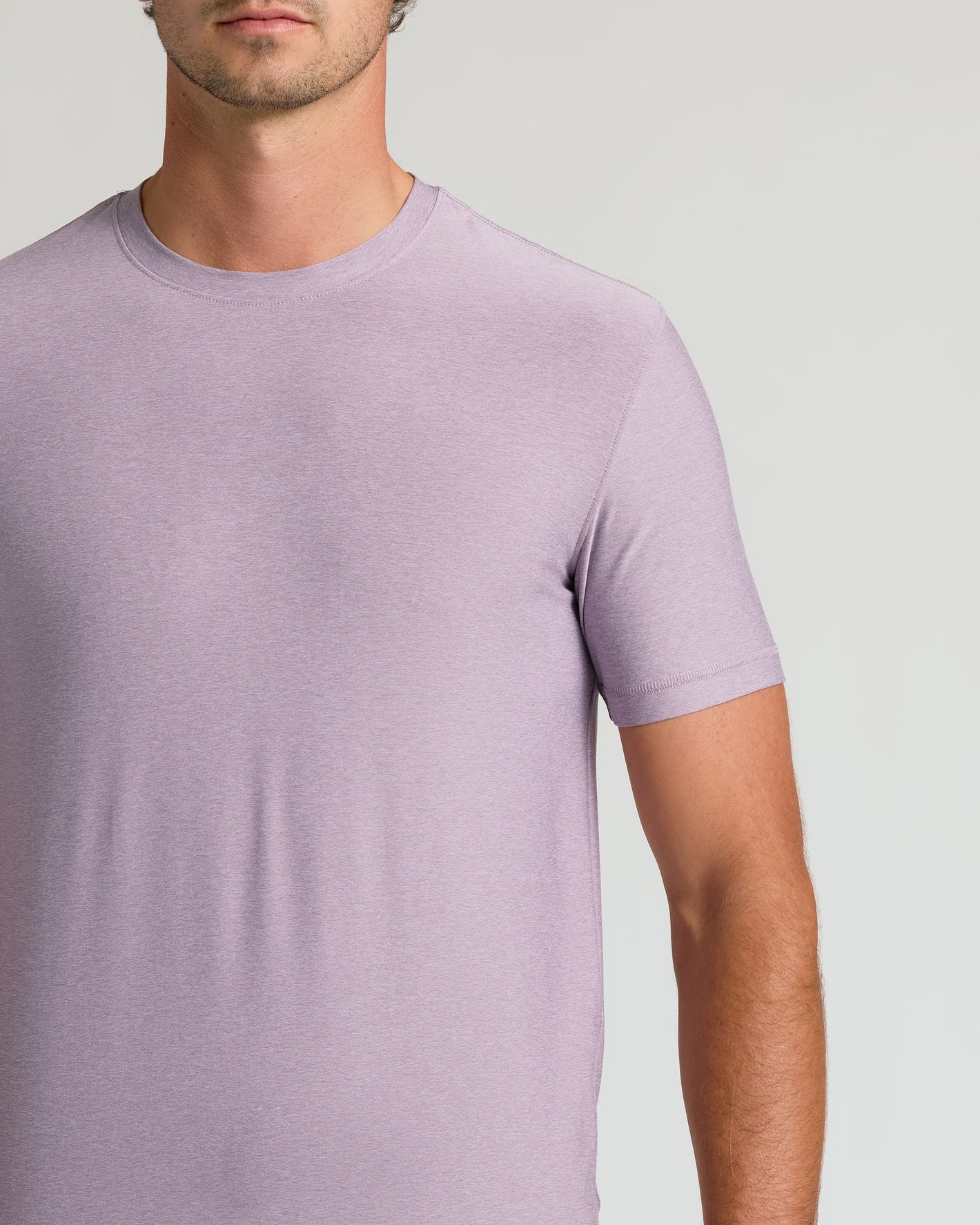 Man wearing Iris Tall Active Crew Neck 2.0 T-shirt.