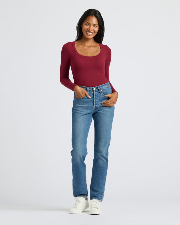 Young woman wearing Womens Dark Maroon Ribbed Long Sleeve Scoop Neck Tee.