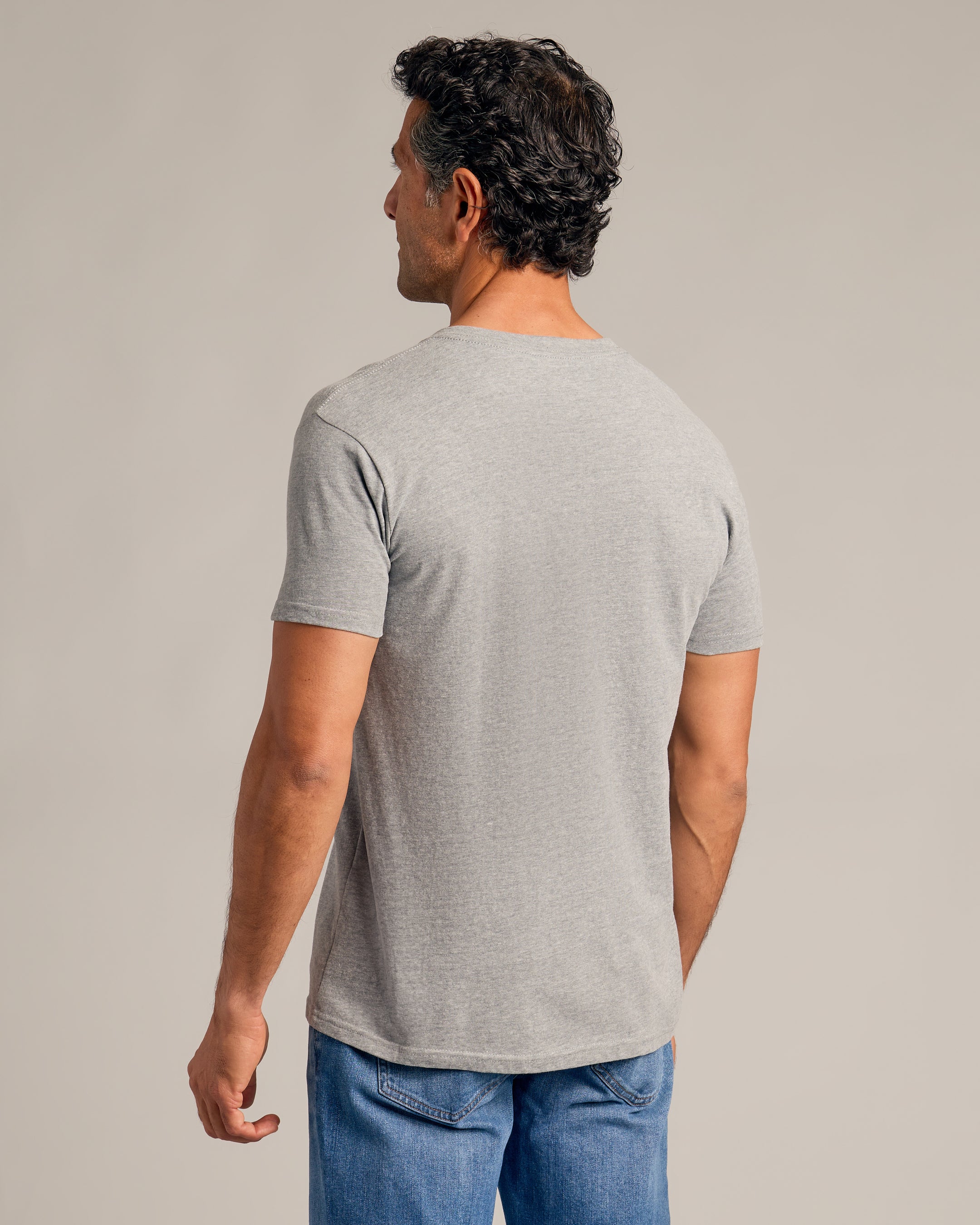 V_Neck_Heather_Gray_5.jpg?v=1734458885