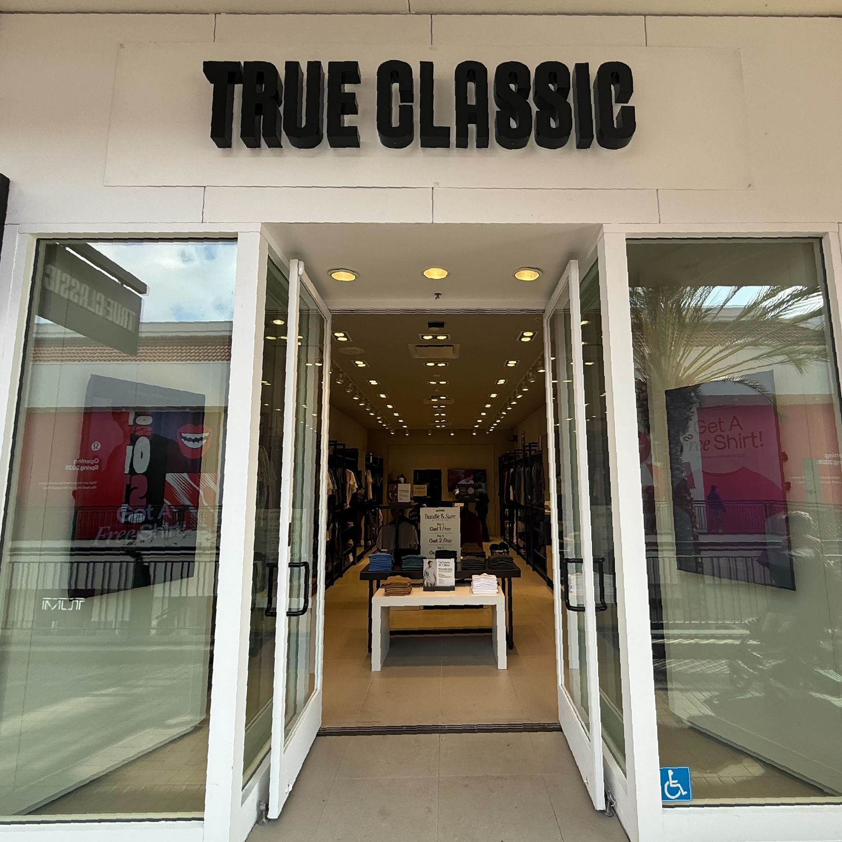 True Store Stores – True Classic