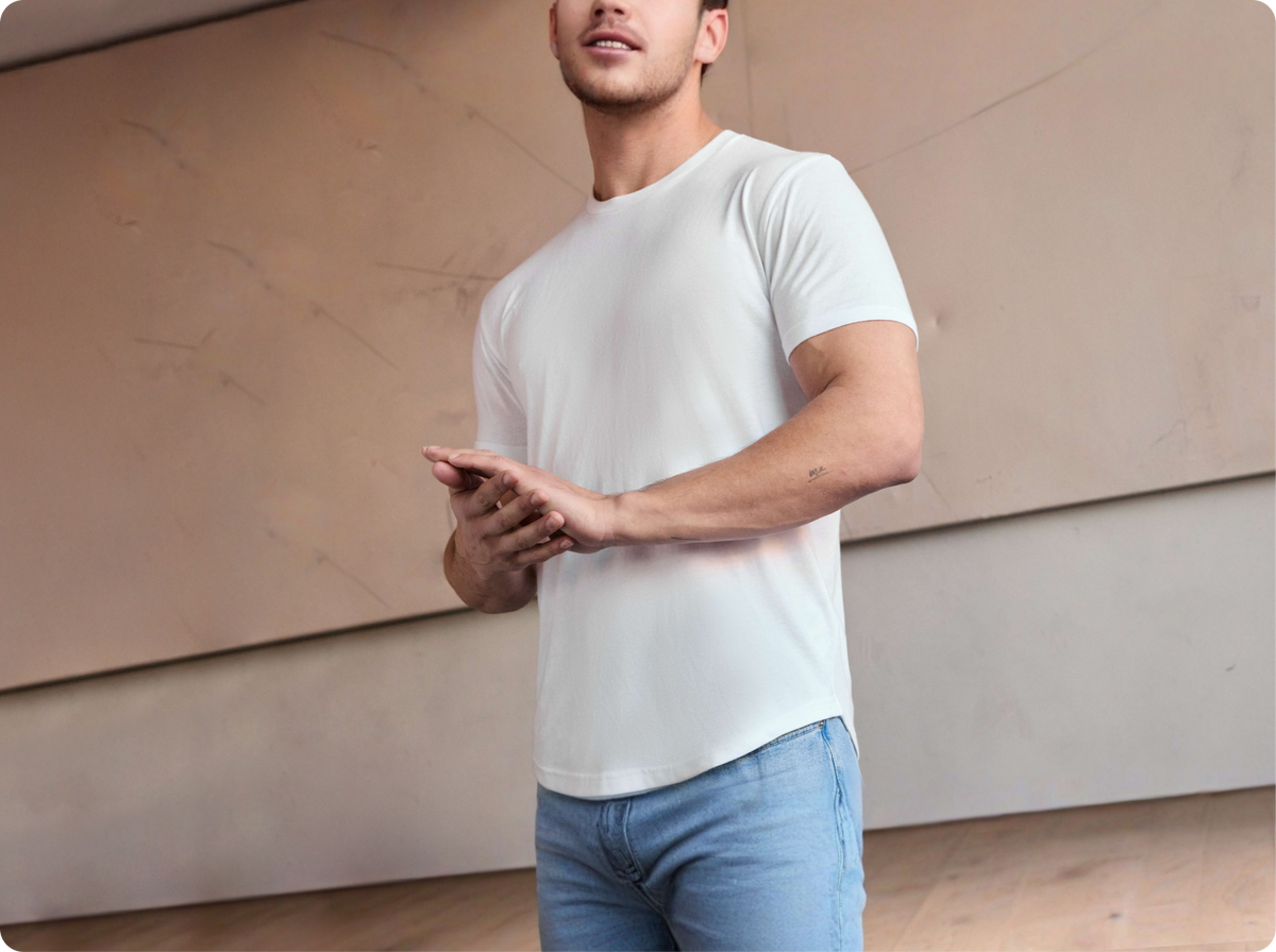 Curved Hem Graphic Crew