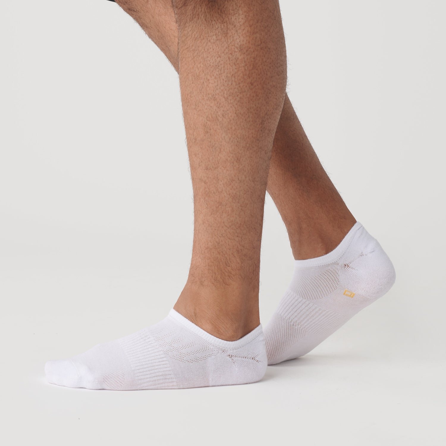White No Show Socks 3-Pack